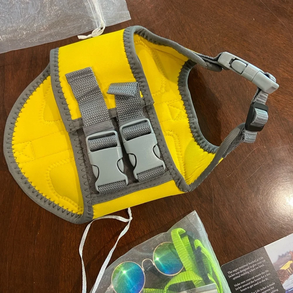Surfer Cat life jacket regular size  yellow
